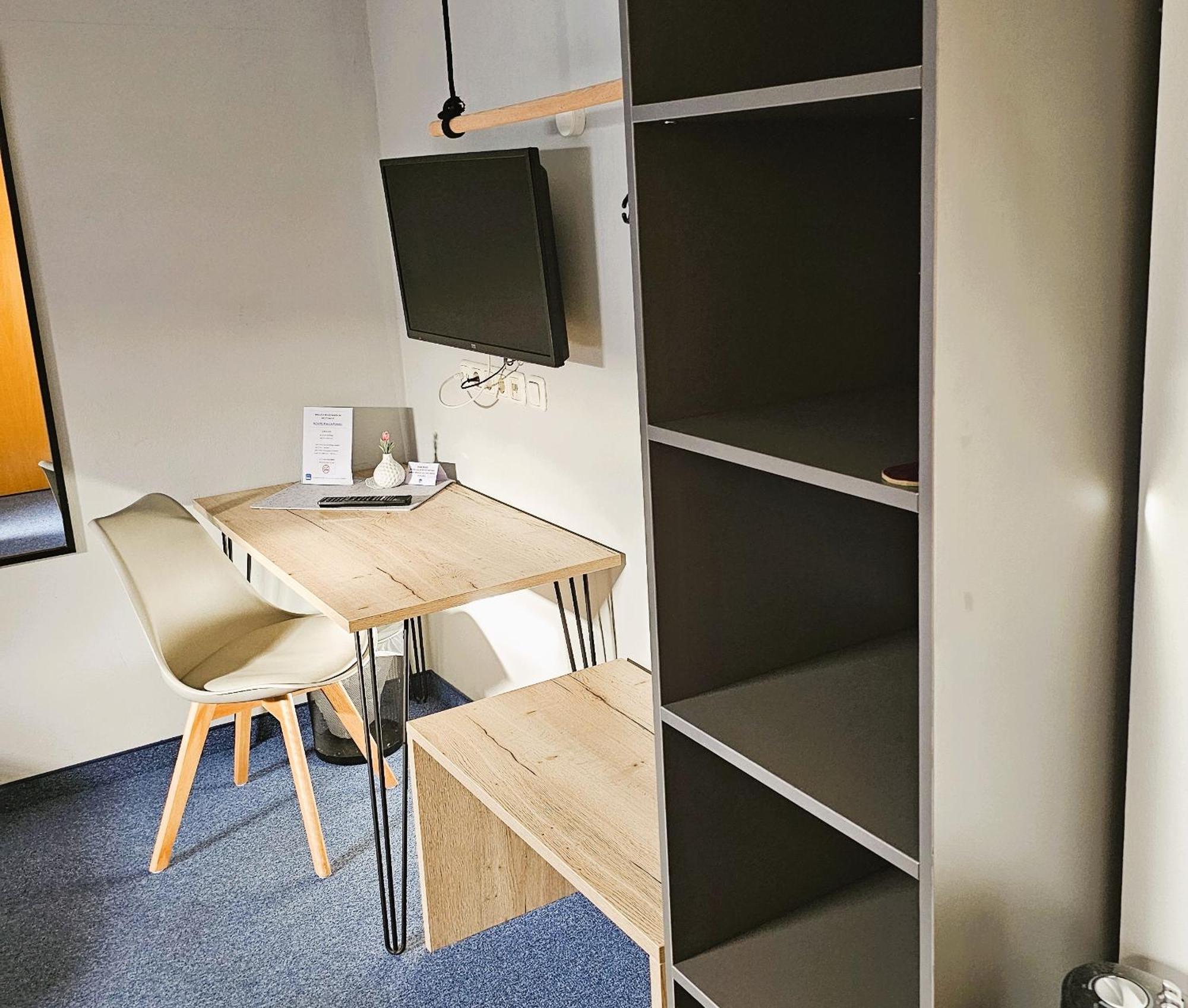 Novitel Pension Pliening - Muenchen Messe Экстерьер фото